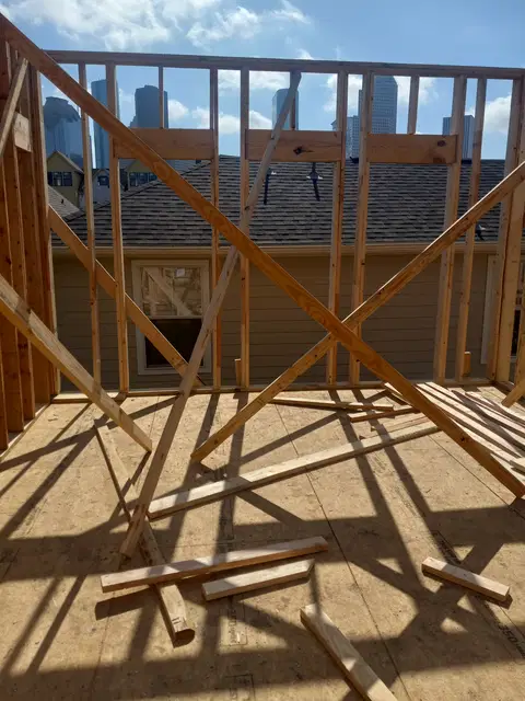 New Construction project photo 9