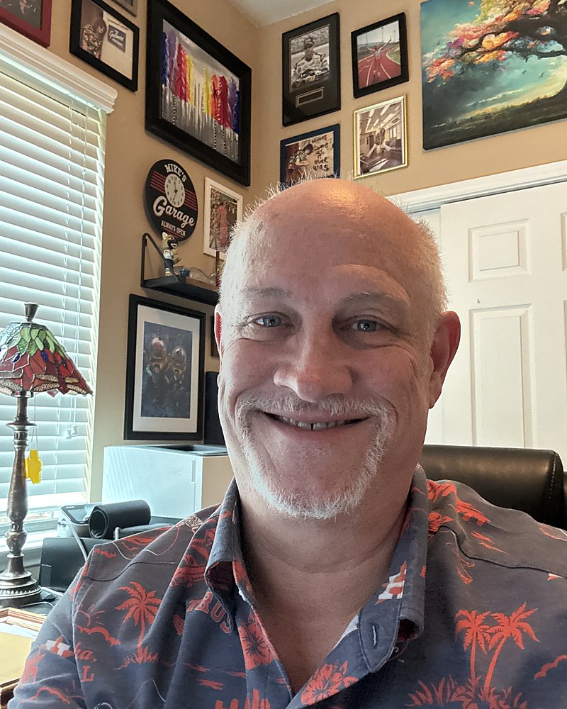 Mike Carter, architecture / home layout supporting Nova Construction projects